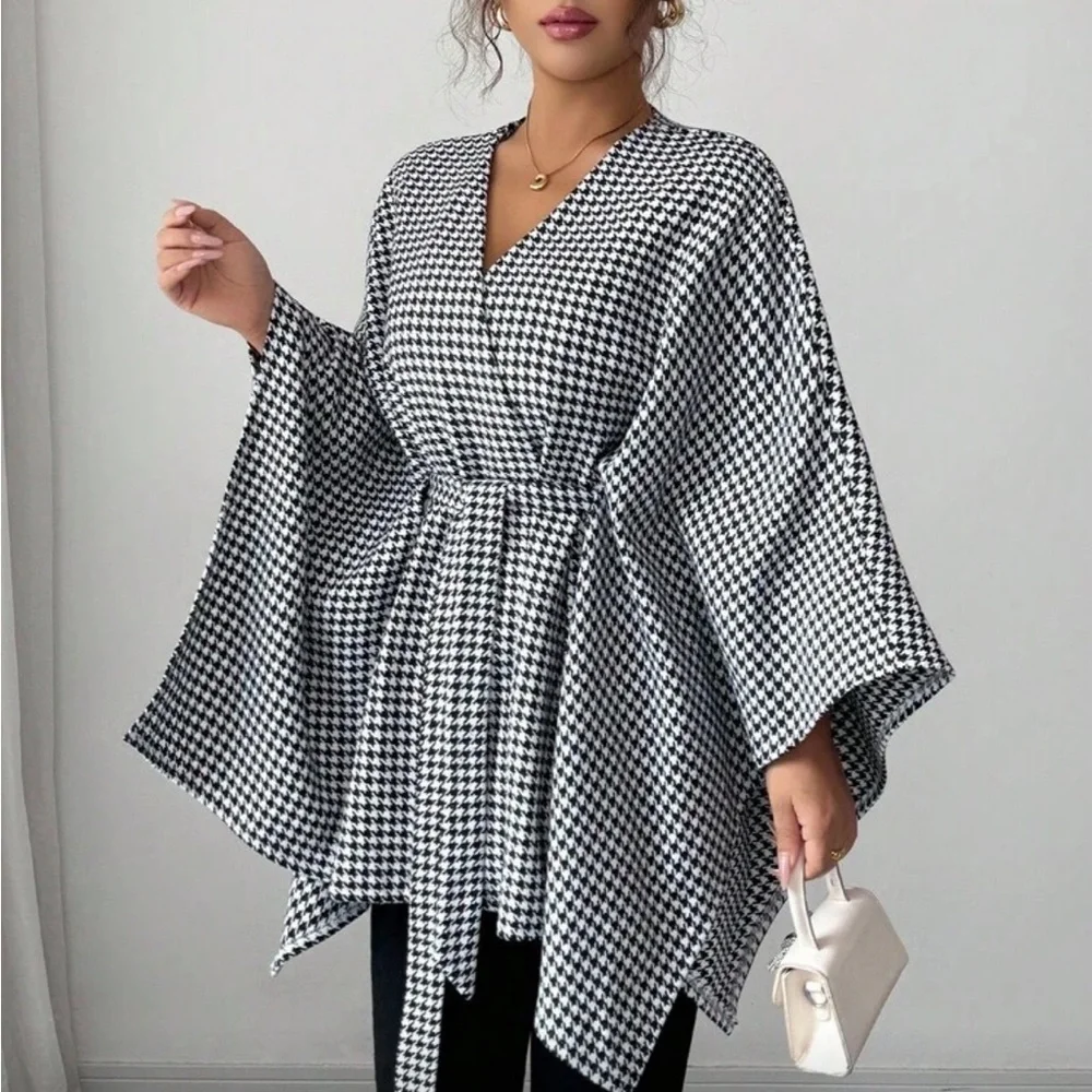 Classic Black White Batwing Sleeve Houndstooth Plaid Belted Cape Jacket - Picture 5 of 6